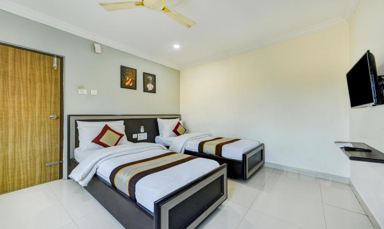 Hotel Sal Inn - Near Airport Chennai Zewnętrze zdjęcie